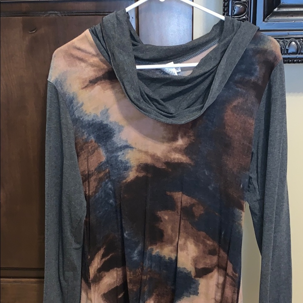 Tie dye longsleeve